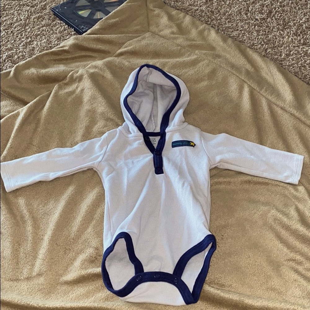 Long sleeve hoodie